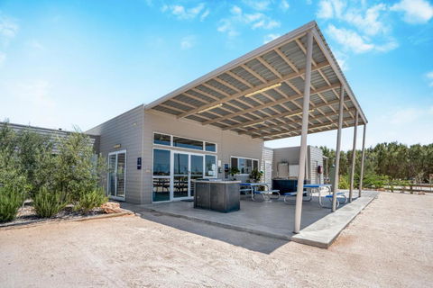 Tasman Holiday Parks - Denham Seaside - Stayed 1