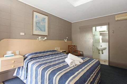 Tandara Hotel Motel - Stays Accommodation 2