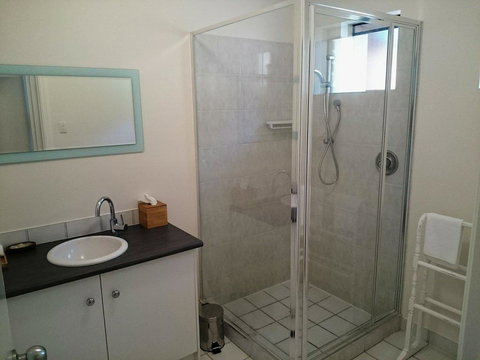 Beachside Apartment - Stayed 2