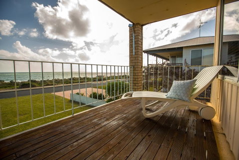 Beachside At Silver Sands - Stays Accommodation 1