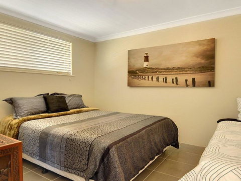 Beachside Getaway - 150m To Beach - Stays Accommodation 2