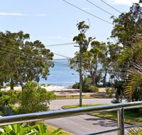 Beachside Haven - Your Perfect Oasis Home - Stays Accommodation