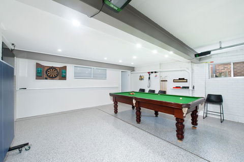 Beachside Haven - Your Perfect Oasis Home - Stays Accommodation 2