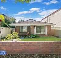 Beachside Holiday Home - Stays Accommodation