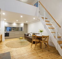 Beachside luxury loft apartment - Stayed
