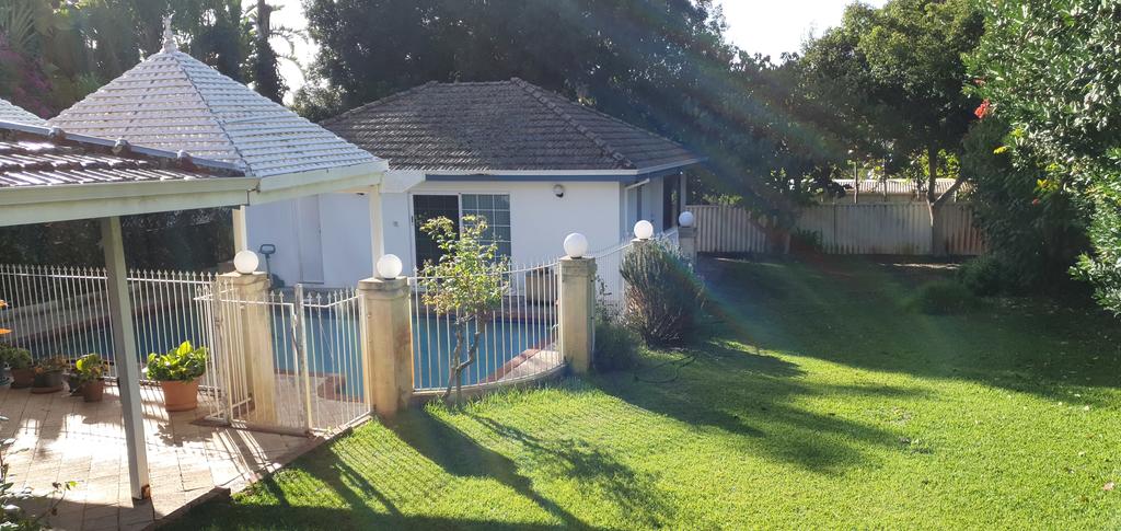 Dalkeith WA Stayed