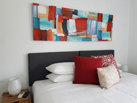 Beau Monde Apartments Newcastle - Worth Place Apartment - Stayed 1