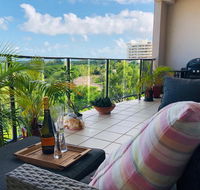 Beautiful spacious city apartment with views out to the Arafura Sea