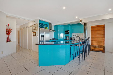 Beautiful Waterfront Home- CHELSEA - Stayed 3