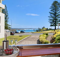 Beauty at the Beach - modern beachfront apartment - Stays Accommodation