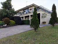 Book Cooranbong Accommodation Vacations Stayed Stayed