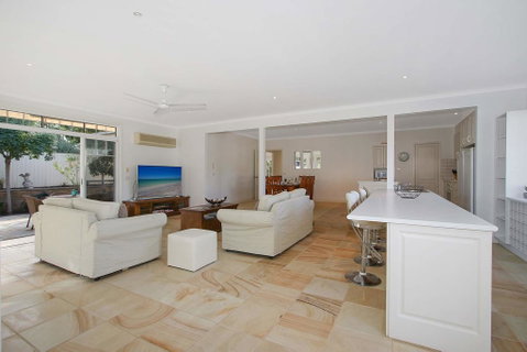 Bella House - Stayed 1
