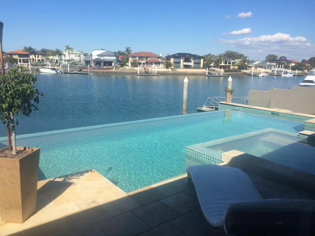 Cleveland QLD Stayed