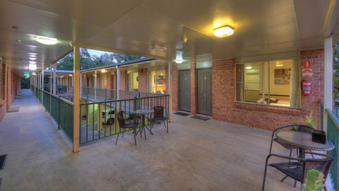 Bent Street Motor Inn - Stays Accommodation 1