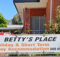 Betty's Place - Stayed