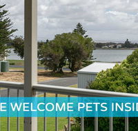 Big Stylish House with River Views Games Room  WiFI - Stayed