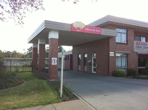 Big Valley Lakeside Paradise Motor Inn - Stayed 0