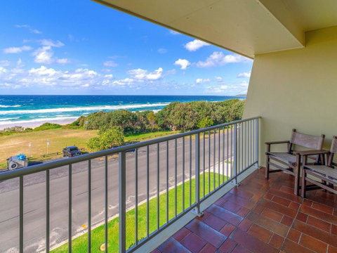 Bindaree 9 - Spectacular Views - Stayed 3