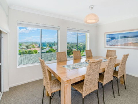 Bindaree 9 - Spectacular Views - Stayed 1