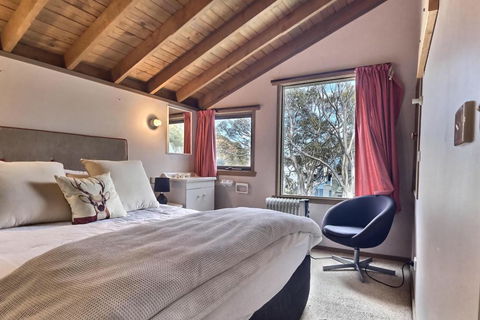 Bindi - Alpine Getaways's Chalet At Tower Rd - Stayed 0