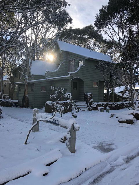 Bindi - Alpine Getaways's Chalet At Tower Rd - Stayed 3