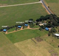 Black Cockatoo Cottages - Stays Accommodation