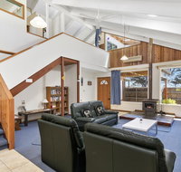 Black Dolphin Waterfront Townhouse - Bay Views