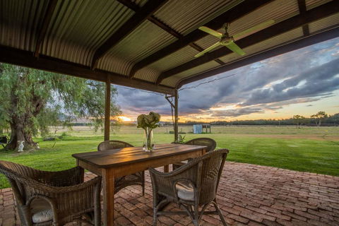 Blaxland's Cottage - Stays Accommodation 1