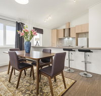 Blue Rosella on Piper