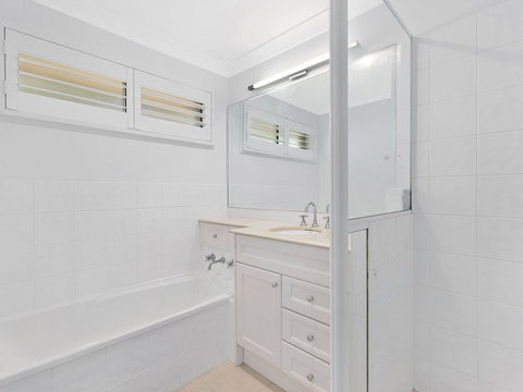 Blue Summer House - Stayed 3