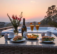 Blueberry Hills On Comleroy - Stays Accommodation