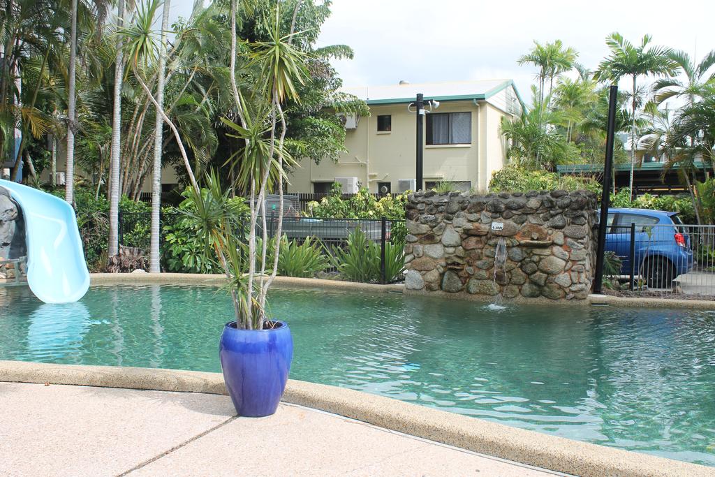 Cairns QLD Stayed