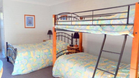 The Pines Units Manning Point - Stayed 3