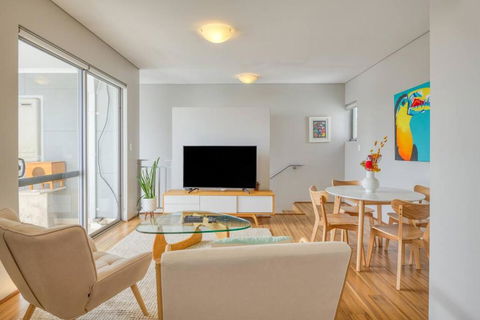 The Nordic Nook - A Relaxed Redcliffe Stay - Stayed 0