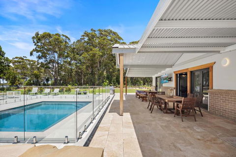 The Retreat - Stayed 2