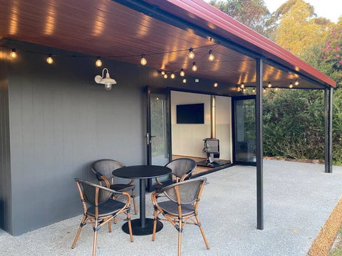 The Zen Den - Stayed 0