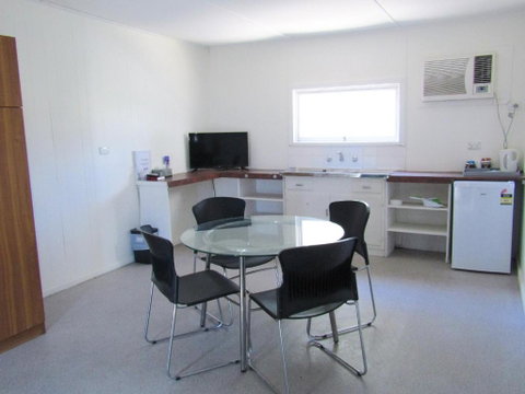 Tinman Roadhouse - Stayed 3