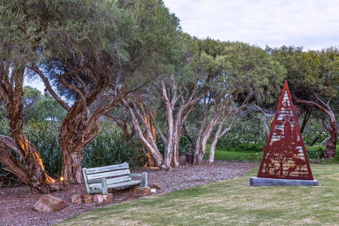 WATERFRONT - Stayed 2