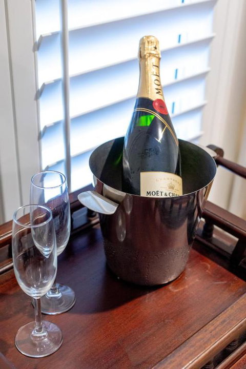 Woodford Gardens - Stays Accommodation 1