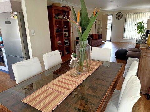 Tingalpa Townhouse Treat - Stayed 3