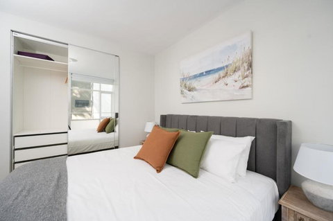 WEST BEACH St Kilda, Acland St, Luna Pk Car - Stayed 2