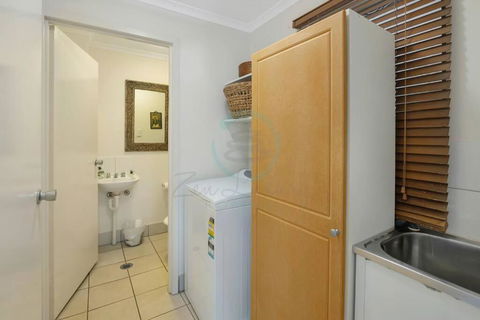 Zen Serene Seascape - Family Pool - BBQ - Markets - Stayed 2