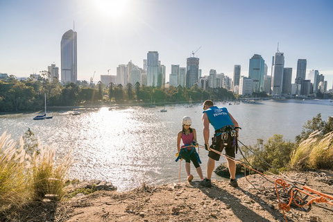 Abseiling The Kangaroo Point Cliffs In Brisbane - Stayed 1