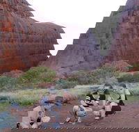 5-Hour Kata Tjuta Sunrise Tour from Ayers Rock with Breakfast - Stayed