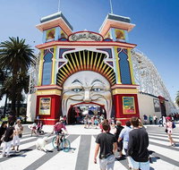 Private Full Day Melbourne City Tour with local guide - Stayed