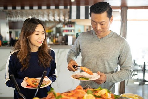 Dinner Buffet Cruise On The Gold Coast - Stayed 2