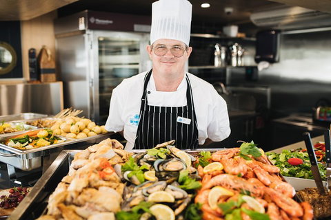 Dinner Buffet Cruise On The Gold Coast - Stayed 4