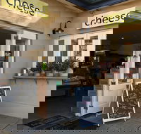 Small Group Adelaide Hills and Hahndorf Hideaway Tour from Adelaide - Stayed