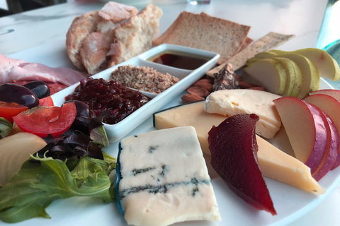 McLaren Vale Winery Small Group Tour With Wine Tasting And Lunch - Stayed 0