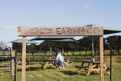 The Tweed Distiller - Stayed 1